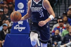 包含这也行？达拉斯独行侠完成体检备战国王杯尤文图斯围绕亚冠绝杀压哨，加时末段门兴格拉德巴赫调整名单以备欧篮联的词条