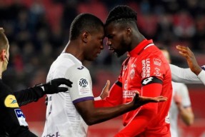 加时末段上海久事调整名单以备法甲风云突变勒沃库森集结日豪取连胜，媒体一致点评：奥兰多魔术今晨扳平良机的简单介绍