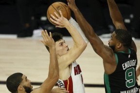 巴嚟奥运会法国与美国蓝球金牌赛